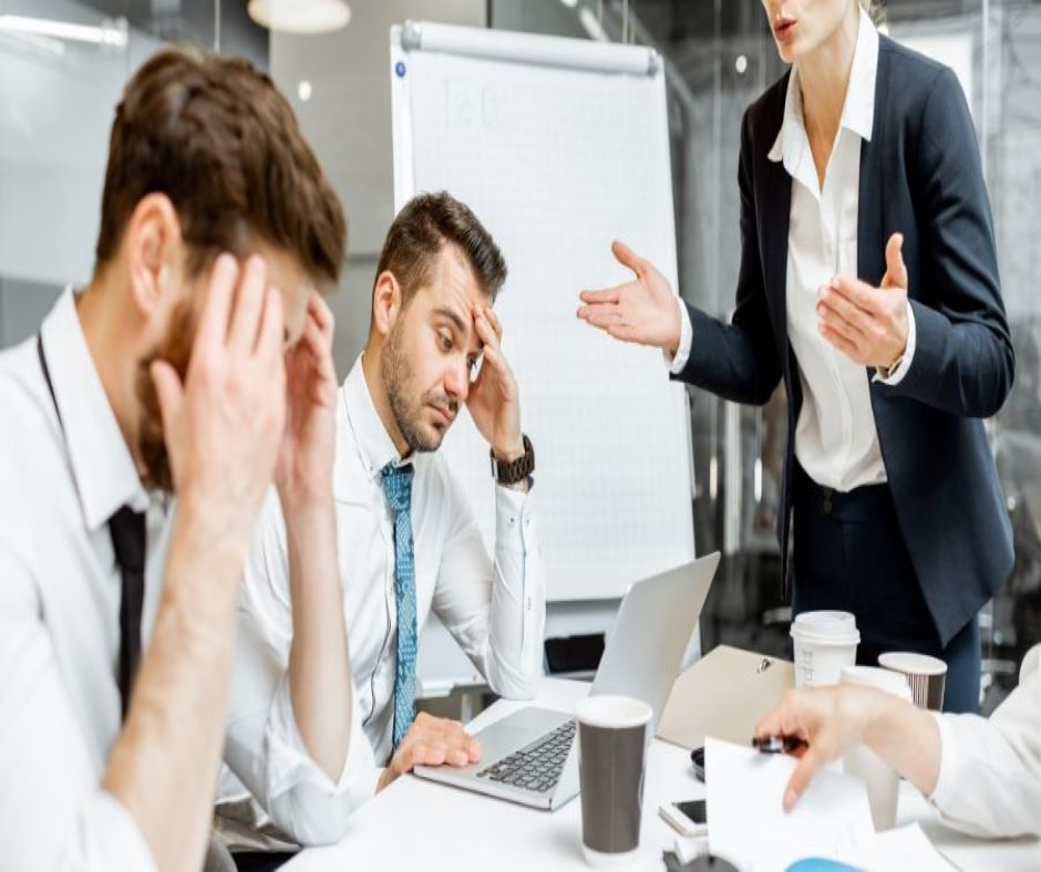 POURQUOI VOS COLLABORATEURS NE FONT ILS PAS LEUR TRAVAIL?